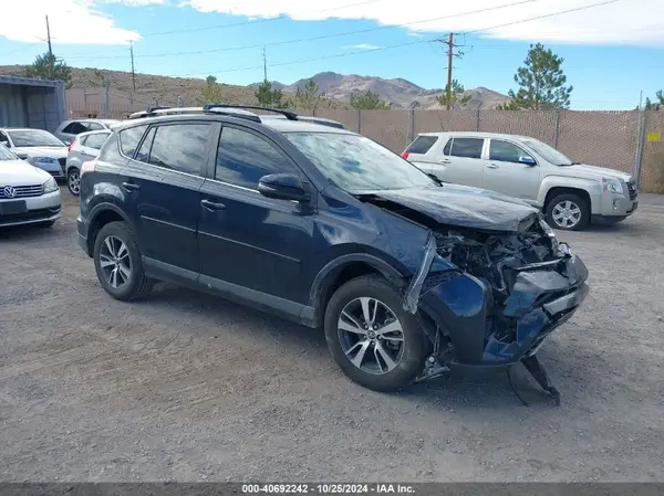 JTMWFREV5JJ737644 2018 TOYOTA RAV 4 - Image 1