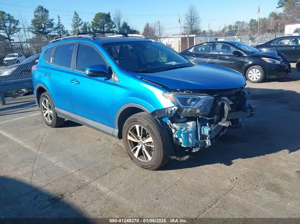 JTMWFREV5JJ740589 2018 TOYOTA RAV 4 - Image 1