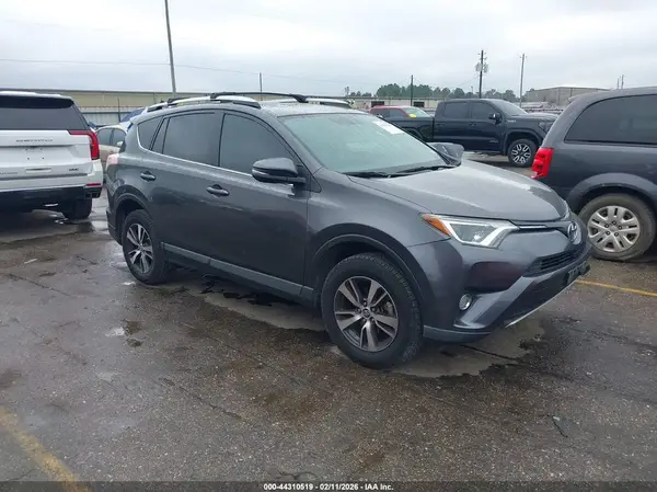 JTMWFREV6GJ083892 2016 TOYOTA RAV 4 - Image 1