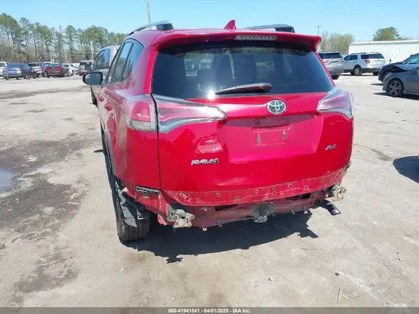 2016 TOYOTA RAV 4 auction photo 6