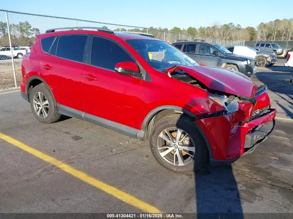 JTMWFREV6HJ131361 2017 TOYOTA RAV 4 - Image 1