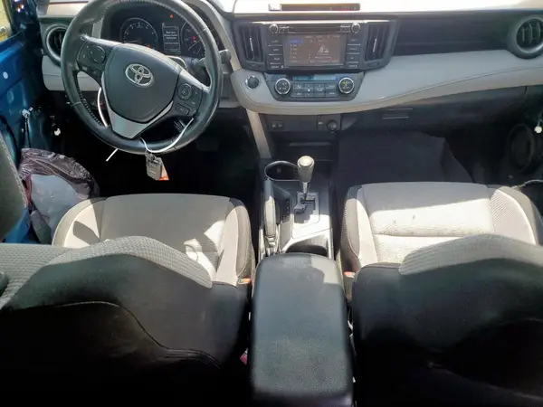 JTMWFREV6HJ147785 2017 TOYOTA RAV 4 - Image 8