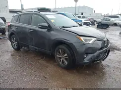 JTMWFREV6HJ149102 2017 TOYOTA RAV 4