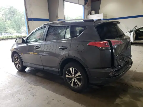 JTMWFREV6HJ703111 2017 TOYOTA RAV 4 - Image 2