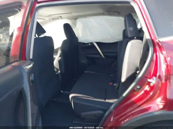 JTMWFREV6JD117500 2018 TOYOTA RAV 4 - Image 8