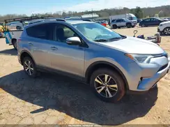 JTMWFREV6JD127007 2018 TOYOTA RAV 4