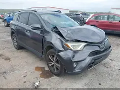 JTMWFREV6JJ155083 2018 TOYOTA RAV 4