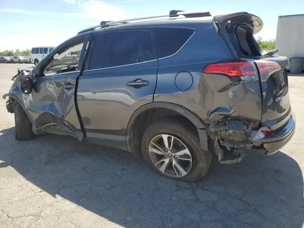 JTMWFREV6JJ172451 2018 TOYOTA RAV 4 - Image 2