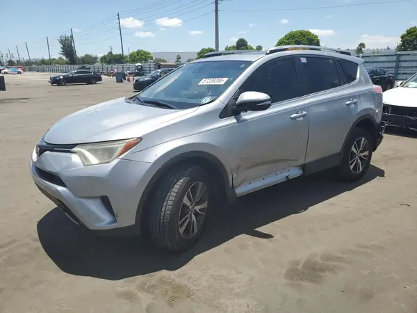 JTMWFREV6JJ175916 2018 TOYOTA RAV 4 - Image 1