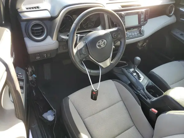 JTMWFREV6JJ179898 2018 TOYOTA RAV 4 - Image 8