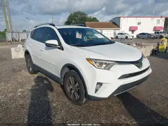 JTMWFREV6JJ192179 2018 TOYOTA RAV 4