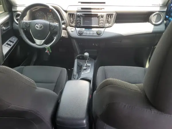 JTMWFREV6JJ198161 2018 TOYOTA RAV 4 - Image 8