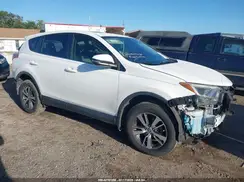 JTMWFREV6JJ202077 2018 TOYOTA RAV 4