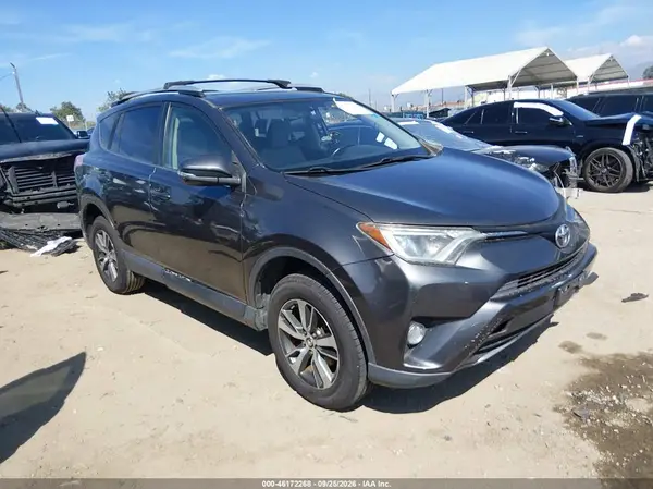 JTMWFREV7GJ081973 2016 TOYOTA RAV 4 - Image 1