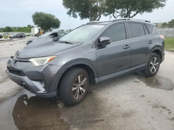 JTMWFREV7HD101560 2017 TOYOTA RAV 4 - Image 1
