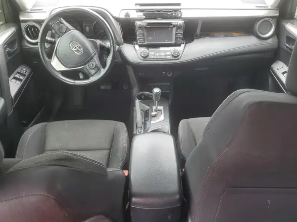 JTMWFREV7HD101560 2017 TOYOTA RAV 4 - Image 8