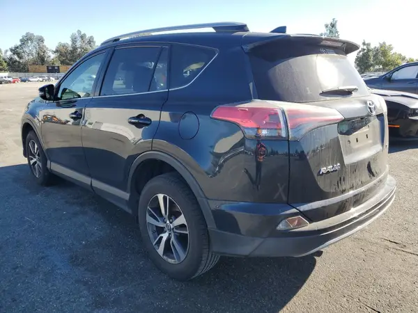 JTMWFREV7HD103129 2017 TOYOTA RAV 4 - Image 2