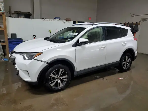 JTMWFREV7HJ701268 2017 TOYOTA RAV 4 - Image 1