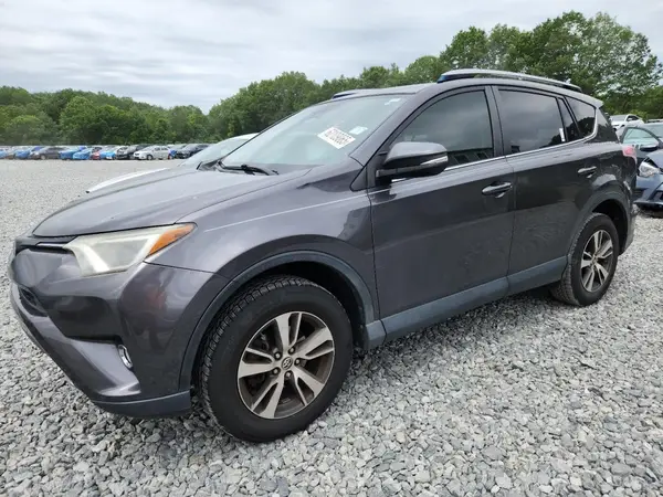 JTMWFREV7HJ703621 2017 TOYOTA RAV 4 - Image 1