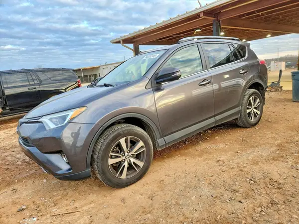 JTMWFREV7HJ704901 2017 TOYOTA RAV 4 - Image 1