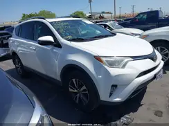 JTMWFREV7HJ707135 2017 TOYOTA RAV 4