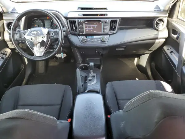JTMWFREV7HJ710665 2017 TOYOTA RAV 4 - Image 8
