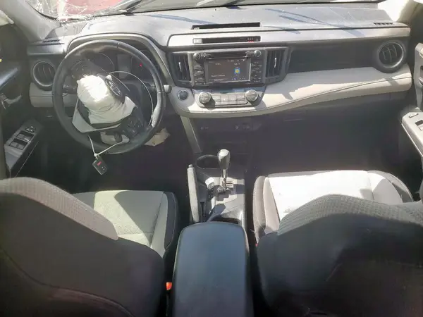 JTMWFREV7JD131051 2018 TOYOTA RAV 4 - Image 8