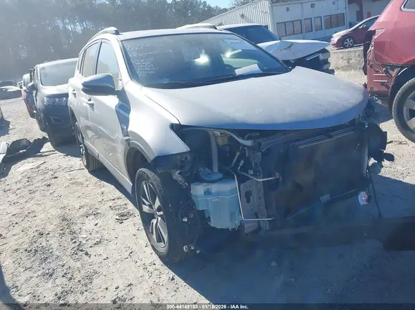JTMWFREV7JJ180204 2018 TOYOTA RAV 4 - Image 1