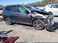 JTMWFREV7JJ190649 2018 TOYOTA RAV 4