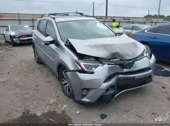 JTMWFREV7JJ203609 2018 TOYOTA RAV 4