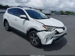 JTMWFREV7JJ207241 2018 TOYOTA RAV 4