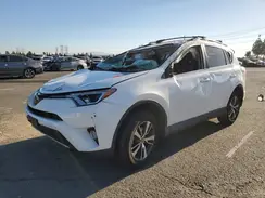 JTMWFREV7JJ724751 2018 TOYOTA RAV 4