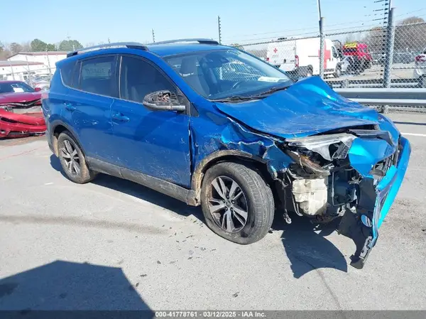 JTMWFREV7JJ730968 2018 TOYOTA RAV 4 - Image 1