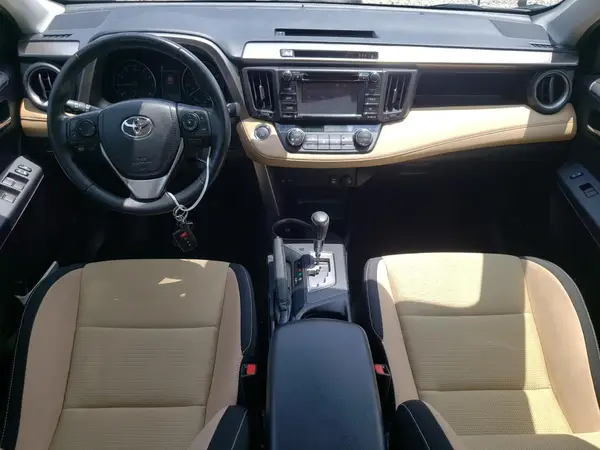 JTMWFREV7JJ731831 2018 TOYOTA RAV 4 - Image 8