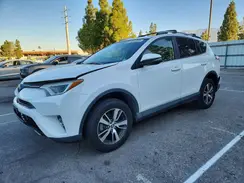 JTMWFREV7JJ732171 2018 TOYOTA RAV 4