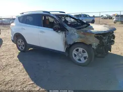 JTMWFREV7JJ740884 2018 TOYOTA RAV 4