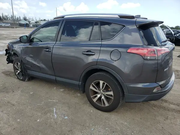 JTMWFREV7JJ742716 2018 TOYOTA RAV 4 - Image 2