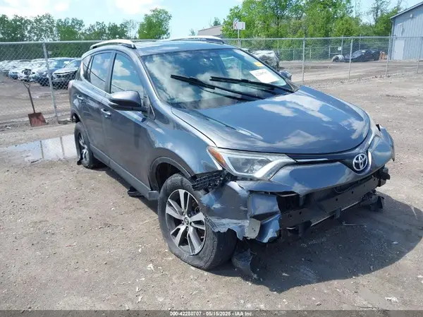 JTMWFREV8GD090518 2016 TOYOTA RAV 4 - Image 1