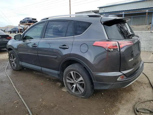 JTMWFREV8GJ099978 2016 TOYOTA RAV 4 - Image 2