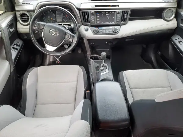 JTMWFREV8GJ099978 2016 TOYOTA RAV 4 - Image 8