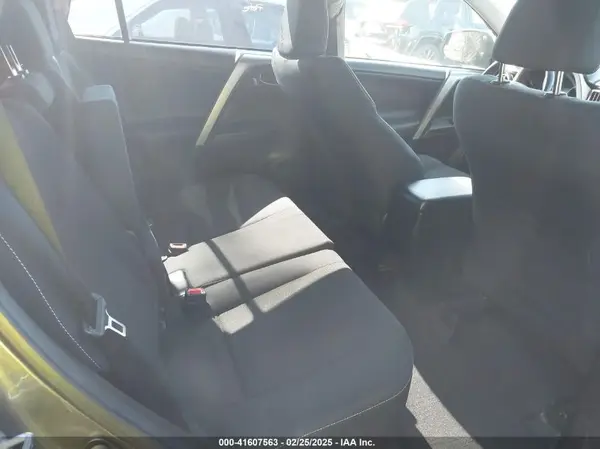 JTMWFREV8HJ103173 2017 TOYOTA RAV 4 - Image 8
