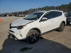 JTMWFREV8HJ106980 2017 TOYOTA RAV 4