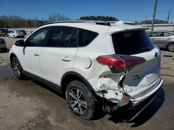 JTMWFREV8HJ110155 2017 TOYOTA RAV 4 - Image 2