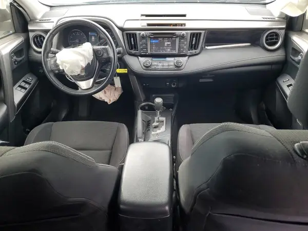 JTMWFREV8HJ113976 2017 TOYOTA RAV 4 - Image 8