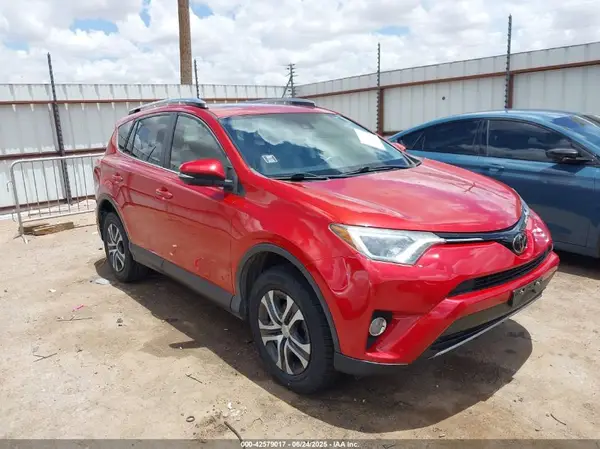 JTMWFREV8HJ138294 2017 TOYOTA RAV 4 - Image 1