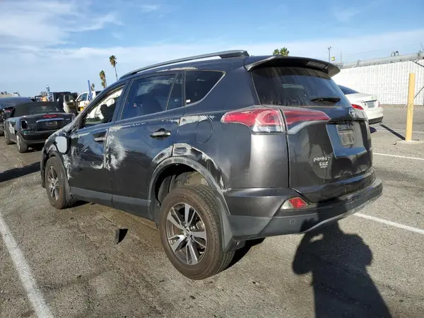 JTMWFREV8HJ706608 2017 TOYOTA RAV 4 - Image 2