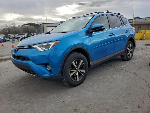 JTMWFREV8JD109432 2018 TOYOTA RAV 4 - Image 1