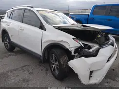 JTMWFREV8JJ156963 2018 TOYOTA RAV 4