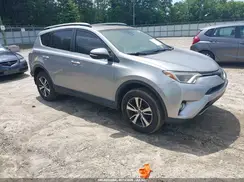JTMWFREV8JJ177375 2018 TOYOTA RAV 4