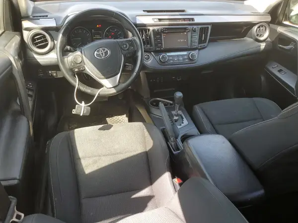 JTMWFREV8JJ203019 2018 TOYOTA RAV 4 - Image 8